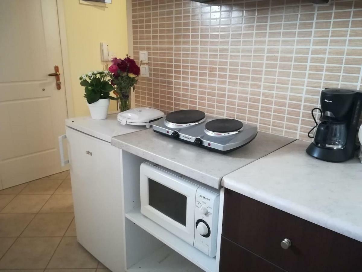 Little Yard Studios & Apartments #5 Budget Studio Naxos City Ngoại thất bức ảnh
