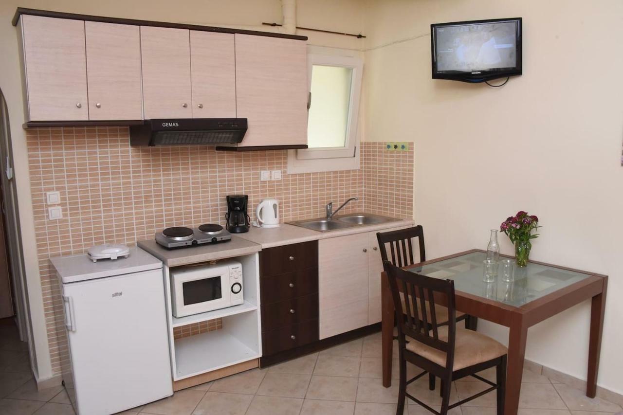 Little Yard Studios & Apartments #5 Budget Studio Naxos City Ngoại thất bức ảnh